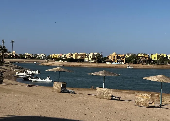 Peaks - Sabina El Gouna 2br Pool - Lagoon شقة *