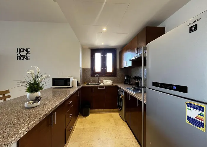 Peaks - Sabina El Gouna 2br Pool - Lagoon