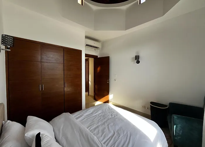 Peaks - Sabina El Gouna 2br Pool - Lagoon شقة الغردقة